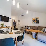 Apartman By The Sea Brna, Korcula - 24978 Smokvica (Korcula)